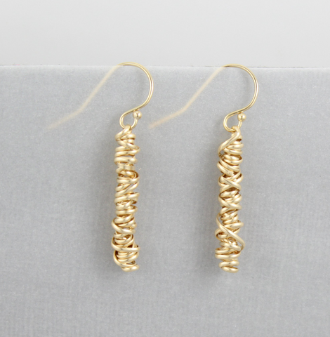 Small Twist Earring