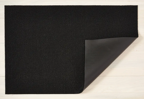 Chilewich | Solid Black Shag Indoor/Outdoor Mat 3' x 5'