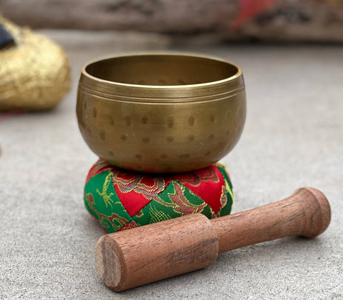 LUNGTA | Tibetan Palm Size Singing Bowl Complete Set Meditation Yoga