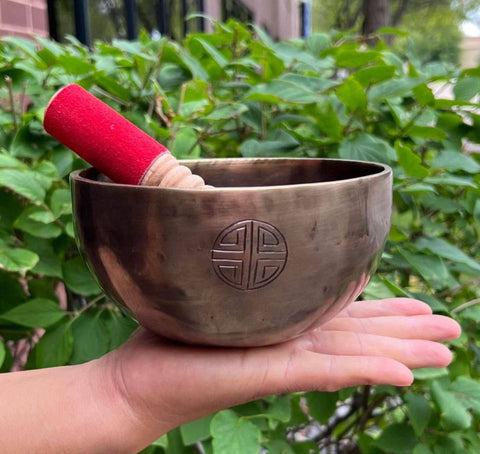 LUNGTA | Hand Hammered Tibetan Full Moon Singing Bowl Complete Set