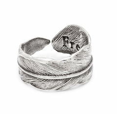 Kat Cadegan | Free Bird, Feather Ring