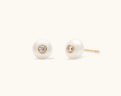 Leah Alexandra | Epoch Pearl Studs