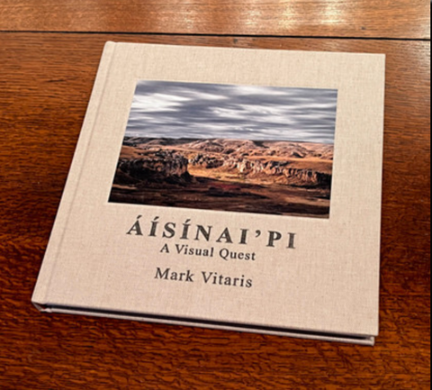 Mark Vitaris | Áísínai'pi / A Visual Quest Book