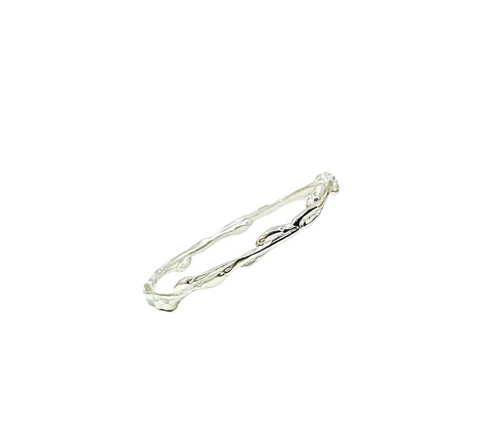 Kat Cadegan | Willow Bangle in Sterling silver