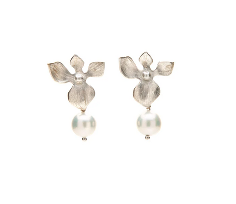 Eles | Orchid with pearl earrings