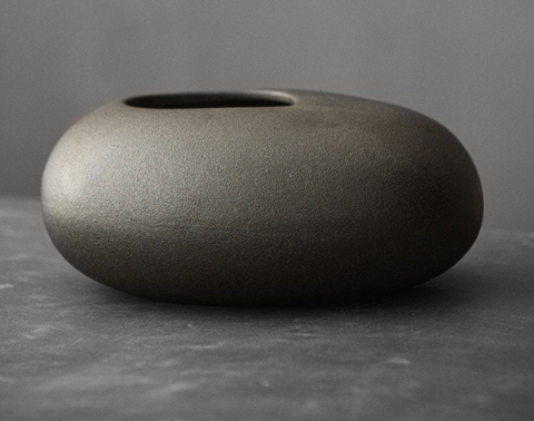 Gohobi | Handmade Ikebana Round Vase