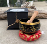 LUNGTA | Tibetan Complete Singing Bowl Gift Box Set Om Etched Bowl