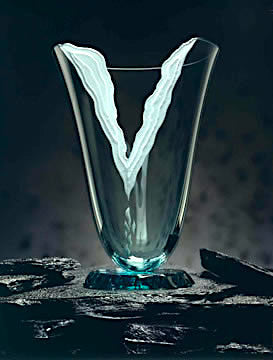 15" Torn Victory Vase