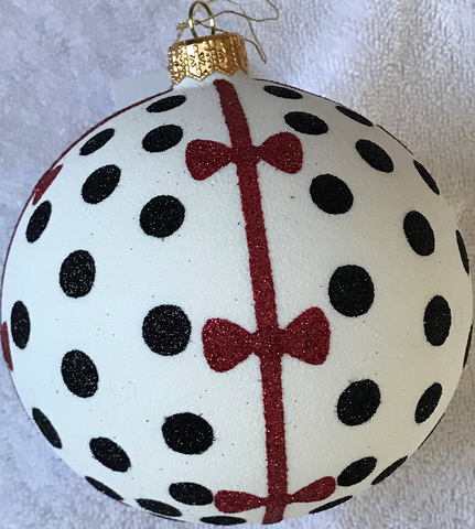 Red Bow Ball